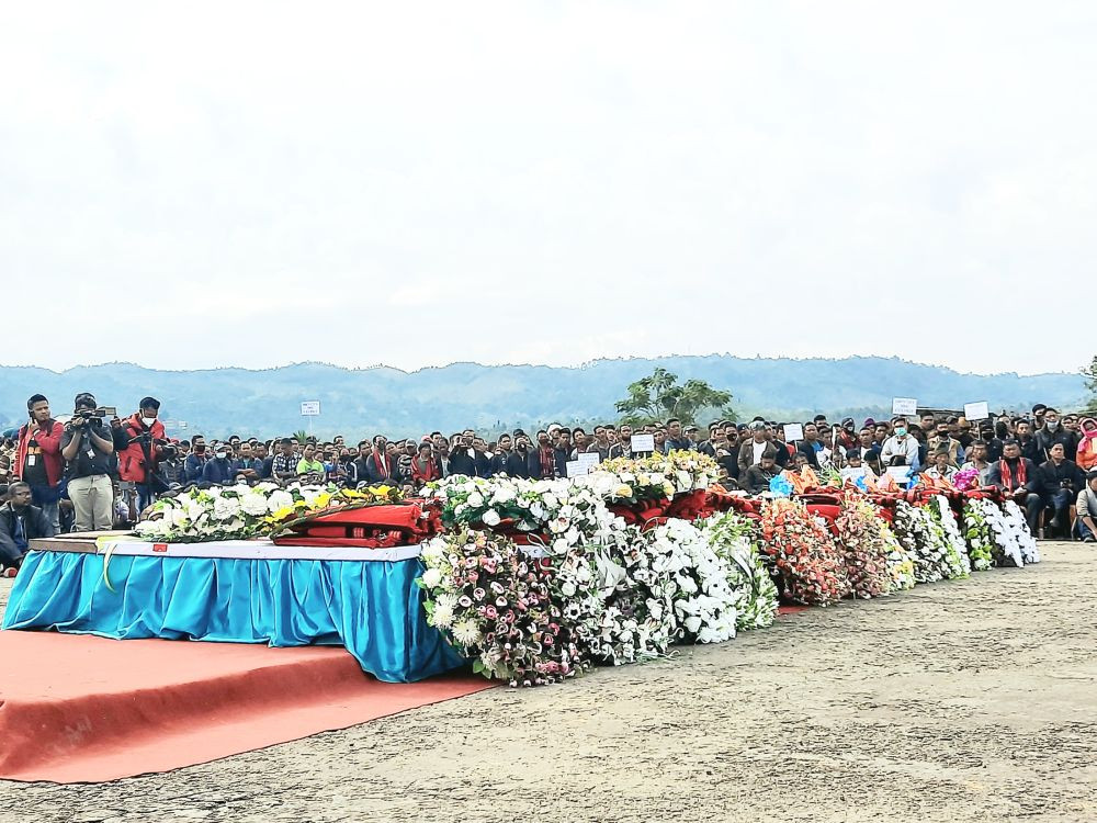 The funeral service for the civilians killed in the Oting firing incident on December 4 was held at Mon Helipad on December 6. (Photo Courtesy: Konyak Union)